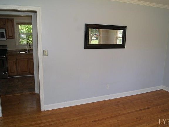 3rd image of 1134 Haven Heights Dr