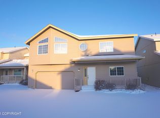 2331 Lusardi Point Cir, Anchorage, AK 99515