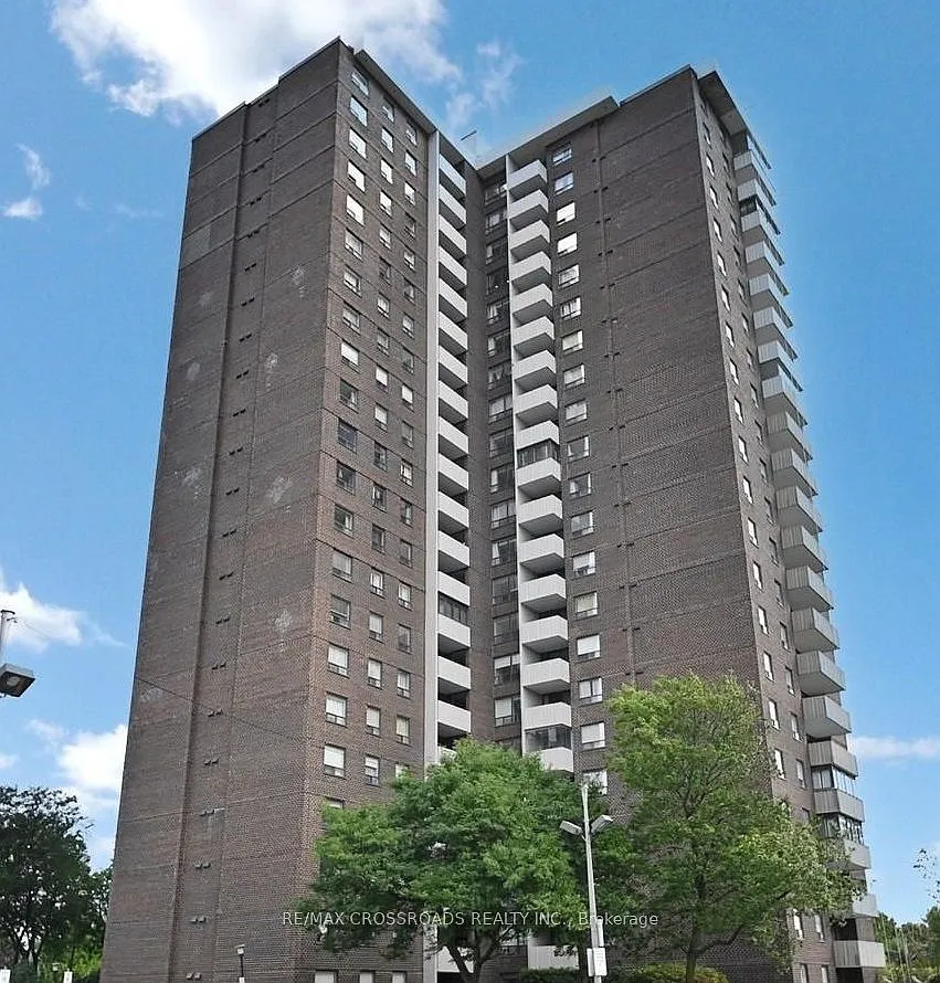 3 bed, $2,900 — Photo 1