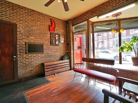 5th image of 303 Halsey St