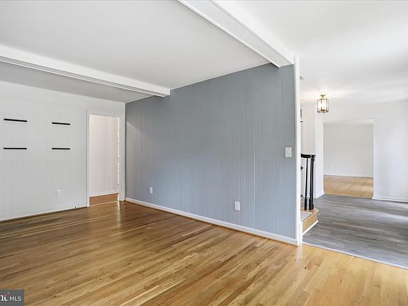 4th image of 18 Bentana Way