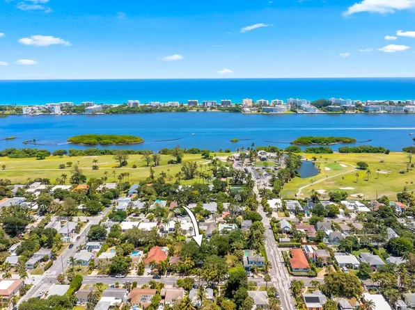 706 N Palmway, Lake Worth, FL 33460