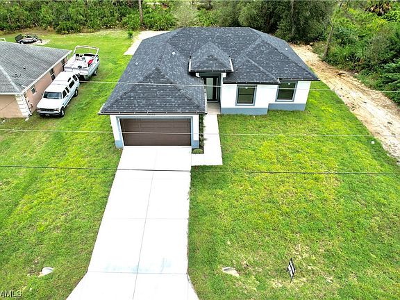 3rd image of 3208 31st St W