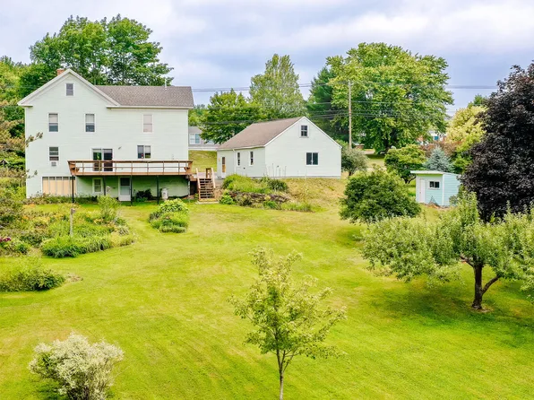 2887 Middle Road, Sidney, ME 04330