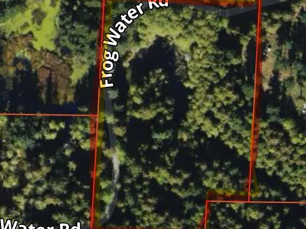 4130 Frog Water Road, Clinton, WA 98236