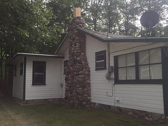 3rd image of 4797 E Cedar Lake Dr