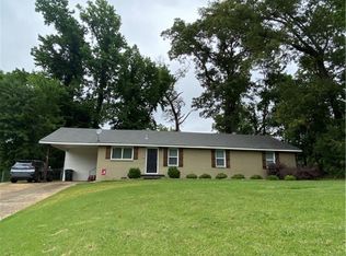 33 Arcadia Dr, Tuscaloosa, AL