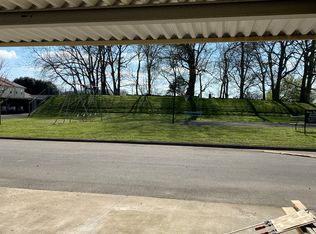 1040 Todd Preis Dr, Nashville, TN 37221