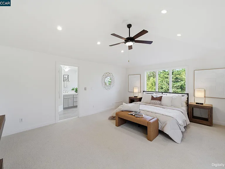 102 Hillcrest Dr — Photo 21
