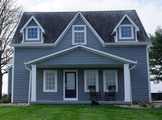 705 Milburn School Rd, O'Fallon, IL 62269