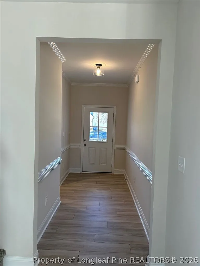 4 bed, 3.0 bath, 2565 sqft, $2,300 — Photo 3