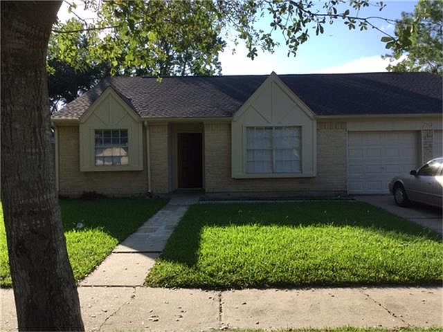 1st image of 1202 Pecan Glen Dr