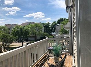 1846 Watercolor Pl, Grayslake, IL 60030