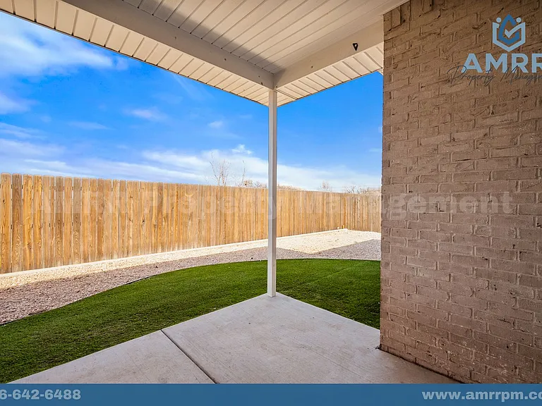 1905 Kirksey Ave — Photo 23
