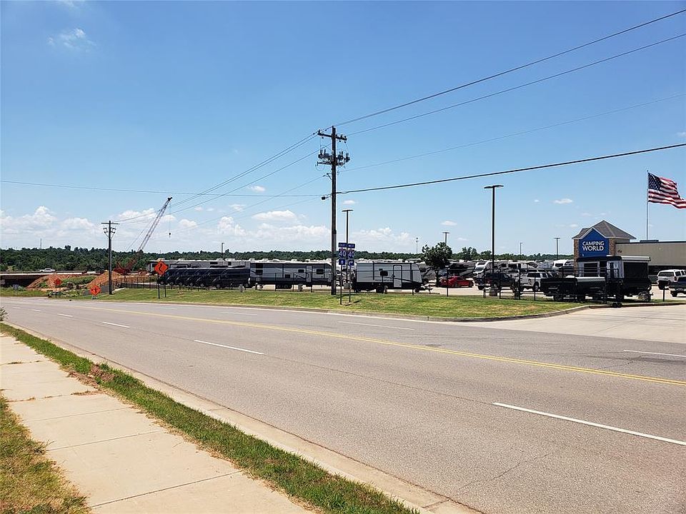 2nd image of 4616 S Anderson Rd