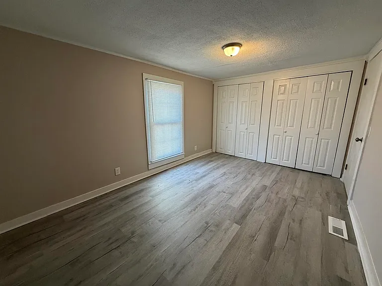 510 Ridgecrest Dr — Photo 14