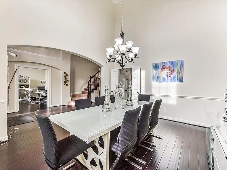 13918 Majestic Spring Ln — Photo 16
