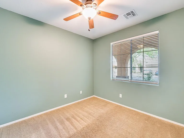 39534 N Bent Creek Ct — Photo 28