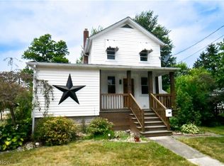 114 Maple St, South Amherst, OH 44001