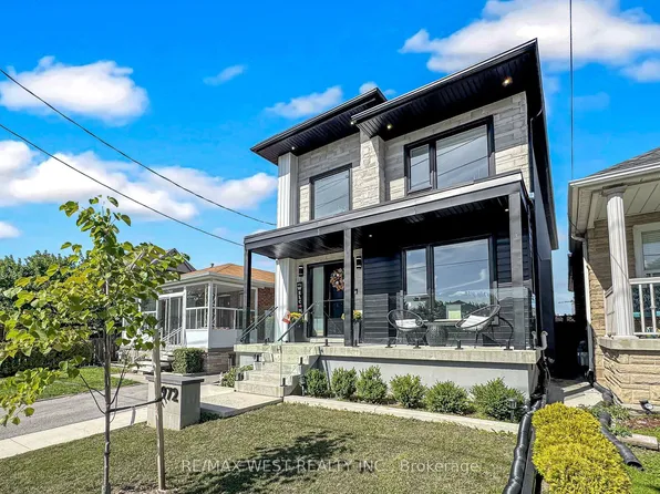 972 Castlefield Ave, Toronto, ON M6B 1E2