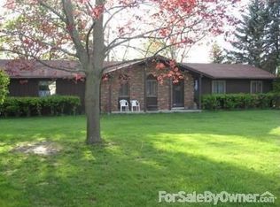 5895 Mack Rd, Howell, MI 48855