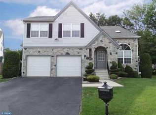303 Laura Pl, Philadelphia, PA 19116
