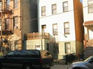 61 Bleecker St, Brooklyn, NY 11221