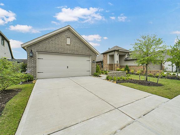 2nd image of 21155 Armstrong County Dr