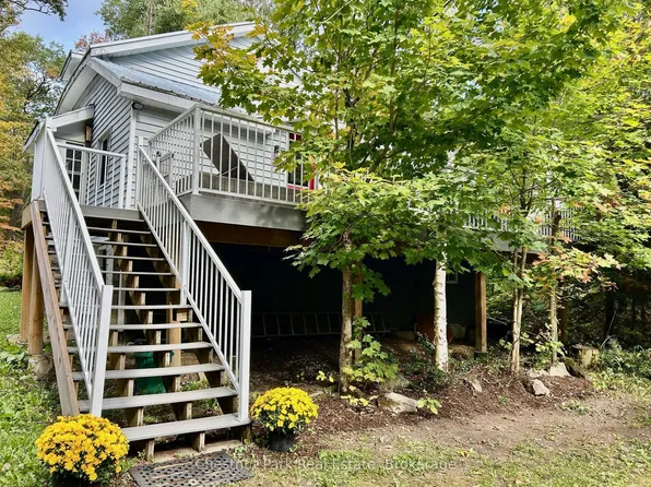 2 N Kahshe Lake Rd #1227, Town Of Gravenhurst, ON P0E 1G0