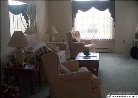 5th image of 4 Plymouth Ct