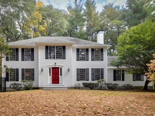 81 Tisdale Dr, Dover, MA 02030