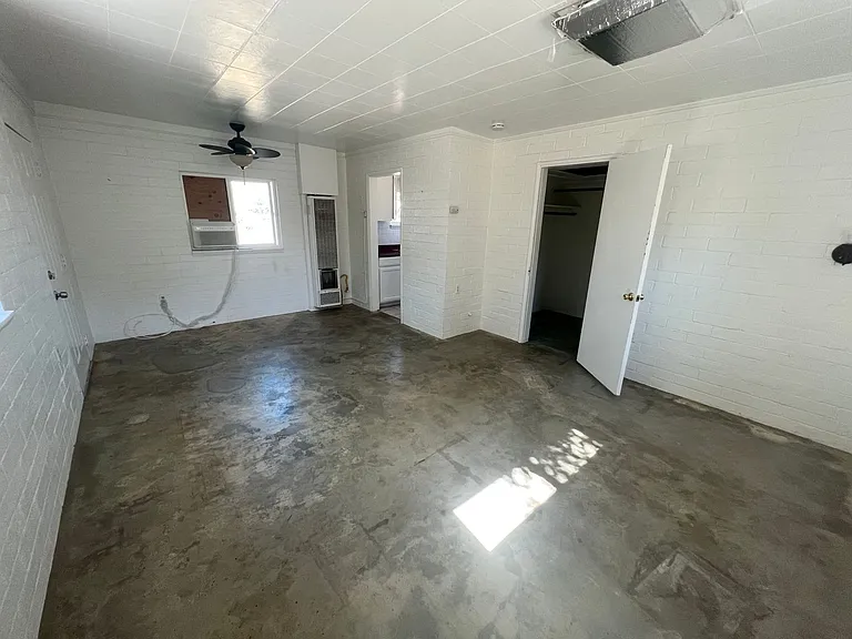 7519 Mariposa Trl — Photo 7