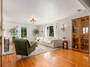 1050 Centinela Avesanta, Santa Monica, CA 90403