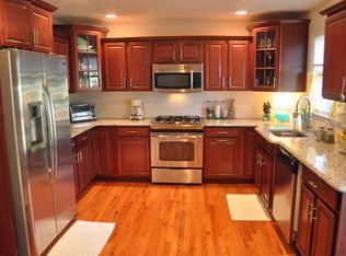 73 Hamilton Ave, Leonardo, NJ 07737