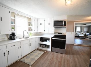 14 Pine St, Porter, ME 04068