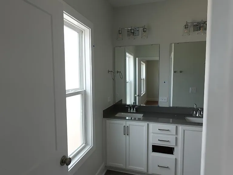 2405 Adrift Rd — Photo 18