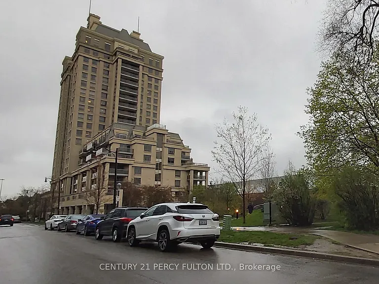 18 Kenaston Gdns #317 — Photo 7