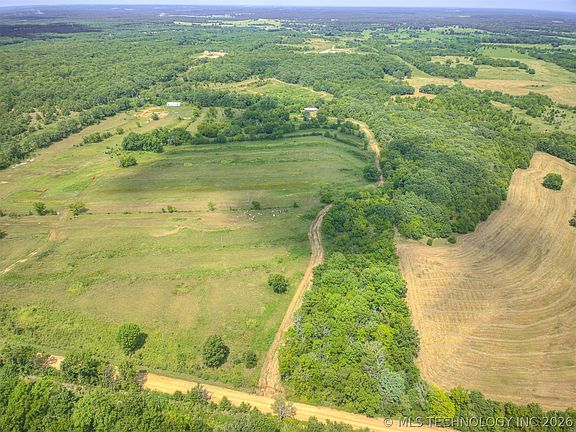 3rd image of 36619 1120th Rd