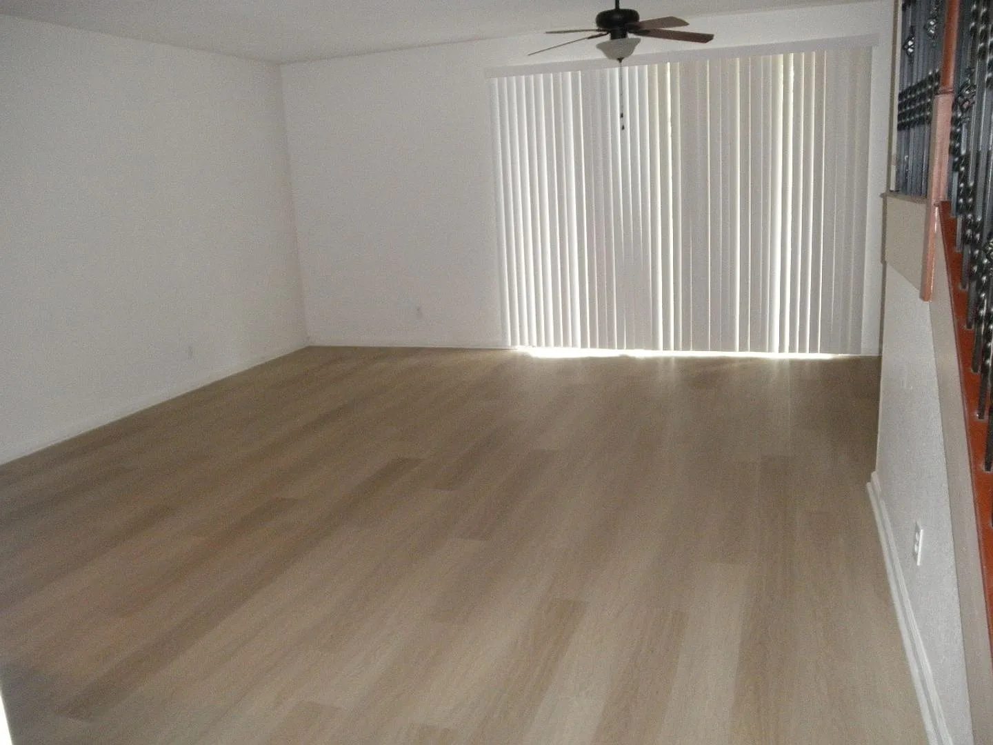 Thousand Oaks — Photo 2