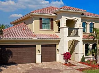 2944 Azure Bay Ct, Naples, FL 34119