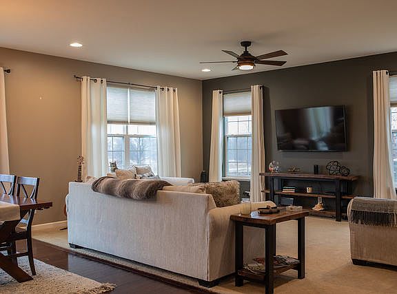 2nd image of 2047 William Dr