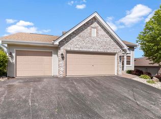 3630 Grenoble Ct, Rockford, IL 61114