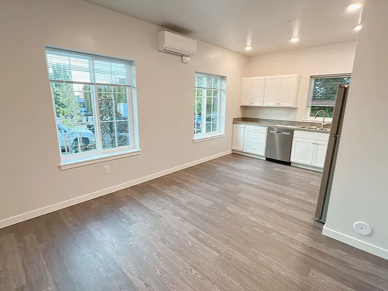 1316 High St — Photo 31