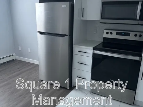 4 82nd Ave NW #8550, Edmonton, AB T6C 0X9