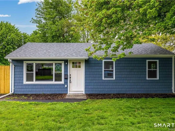 17 Audette Drive, Wallingford, CT 06492