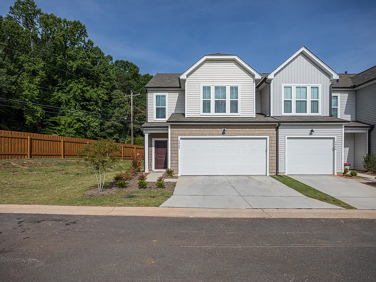 4068 Beckton Trl — Photo 37