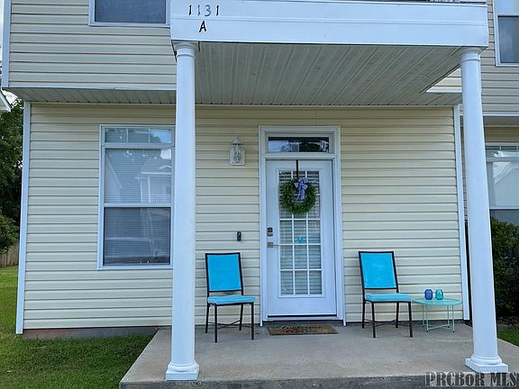 4th image of 1131A Century Oaks Dr