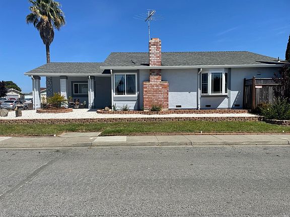 4th image of 100 Norden Ct