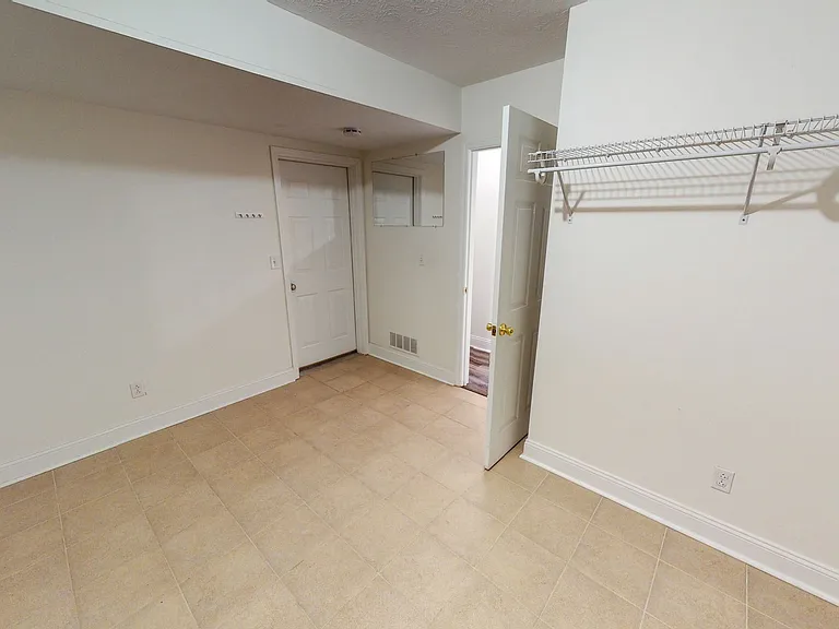 108 Katerina Dr — Photo 19
