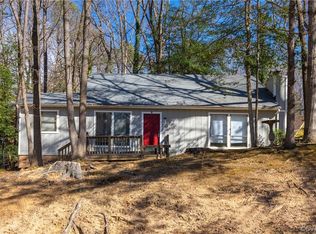 113 Mosswood Ct, North Chesterfield, VA 23236